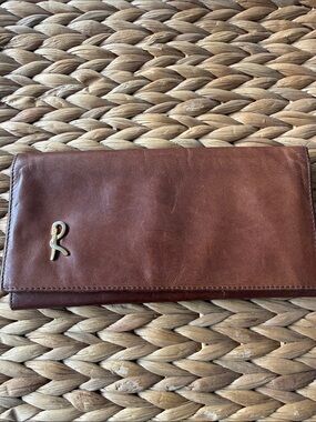 Vintage Roberta di Camerino Brown Leather Flat Wallet